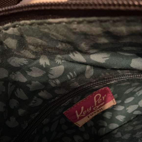 Fossil Crossbody Bag. Black with gray and turquoise trim. Adjustable strap - Picture 5 of 6